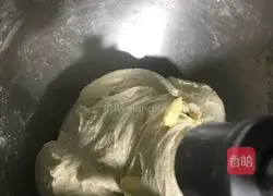 Illustration of how to make mini hamburgers 7