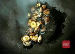 Illustration of how to make rice noodles with sliced ​​meat 4