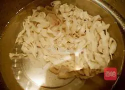 Illustration of how to make cold bean noodles 7