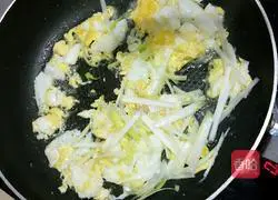 Illustration of how to make fried rice noodles 4