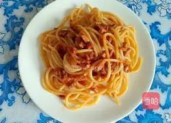 Illustration of how to make spaghetti bolognese 11