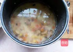 Illustration of how to make ham and mixed vegetable braised rice 7