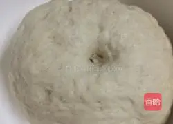 Illustration of how to make rose rolls 3