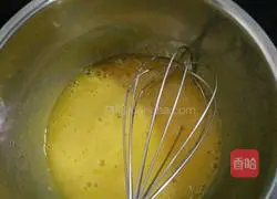 Strawberry Box Cake Recipe Illustration 2