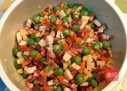 Illustration of how to make colorful braised rice 2