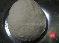 Illustration of how to make chives and ham rolls 2