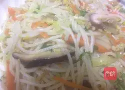 Illustration of how to make fried rice noodles 4