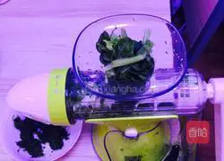 Illustration of how to make large plate of chicken braised colorful noodles 3