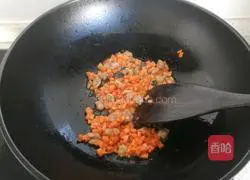 Illustration of how to make shrimp and cheese baked rice 9