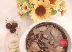 Illustration of how to make glutinous rice black bean Huaishan health porridge 5