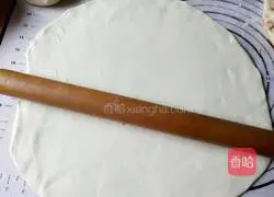 Illustration of how to make crispy pork pancakes 6