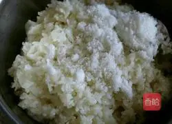 Illustration of making glutinous rice cake 4