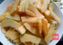 Illustration of how to make pumpkin hair cake 1