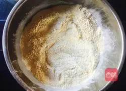 Illustration of how to make corn steamed buns 2