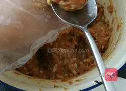 Illustration of how to make meatballs and potato rice bowl 12