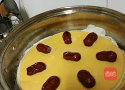 Illustration of how to make two-color pumpkin and jujube hair cake 9