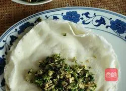 Illustration of how to make spring rolls that he fried for me and my son 2