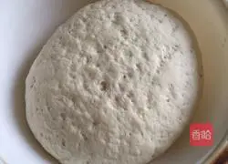 Illustration of how to make rose rolls 3