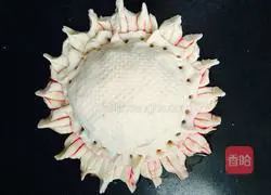 Illustration of how to make red shrimp and vegetable box 7