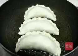 Leek Box Recipe Illustration 14