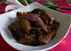 Illustration of braised gluten in oil 5