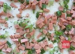 Illustration of how to make scallion and ham rolls 3