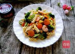 Illustration of how to make Italian spiral noodles with mushroom sauce and vegetables 13