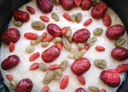 Illustration of how to make brown sugar cake 5