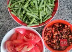 Illustration of how to make braised beans and noodles 2