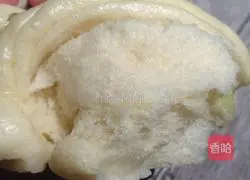 Illustration of how to make scallion rolls 24