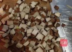 Illustration of how to make leek and egg boxes 4