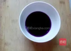 Illustration of how to make purple cabbage glutinous rice balls 2