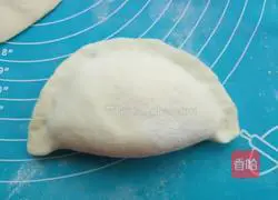 Illustration of how to make leek boxes 14