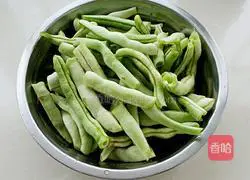 Braised Pork and Bean Noodles Illustration of how to make noodles 1