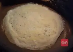 Illustration of how to make homemade spring roll wrappers 7