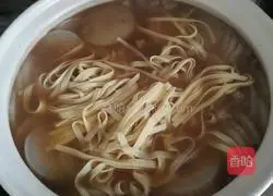 Beef Brisket Rice Noodles Recipe Illustration 11