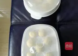 Illustration of how to make low-sugar milk-flavored steamed buns in a bread machine and microwave oven 5