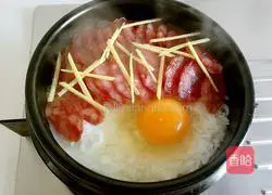 Illustration of how to make sausage clay pot rice 9