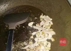 Illustration of making braised beans and noodles 2