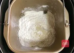 Illustration of how to make brown sugar small pot helmets 1