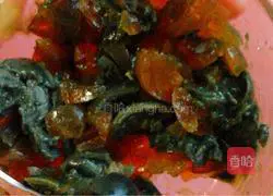 Illustration of Preserved Egg and Lean Pork Porridge 5