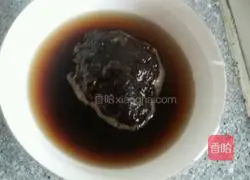 Corn flour brown sugar cake.Illustration of how to make it 2