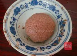 Illustration of how to make sorghum noodle rolls 5