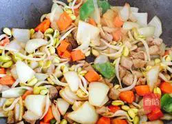 Illustration of how to make fried flower rolls 4