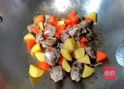 Illustration of how to make braised pork ribs with rice 4