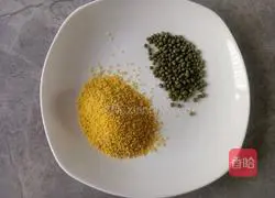 Illustration of how to make mung bean and millet porridge 1