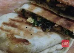 Illustration of how to make leek and egg boxes 11