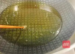 Spring rolls Illustration of how to do it 18