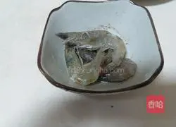 Illustration of how to make delicious prawn baked rice 2