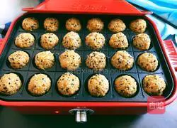 Illustration of how to make pan-fried sesame rice balls 13